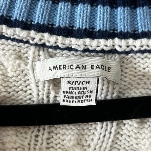 American Eagle Cable Knit V Neck Sweater Oversized Small Cream Blue Trim Preppy - Picture 5 of 5